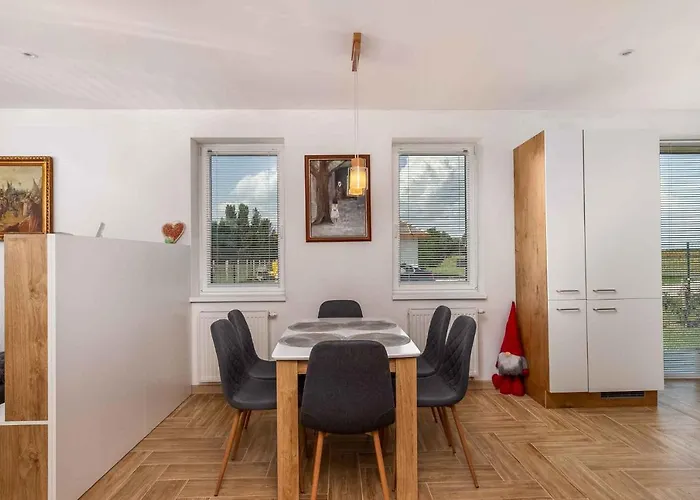 In - Suedtransdanubien 43397 * Buzsák